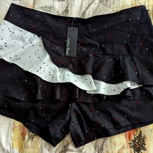 Lea&Viola Star layered flowy shorts